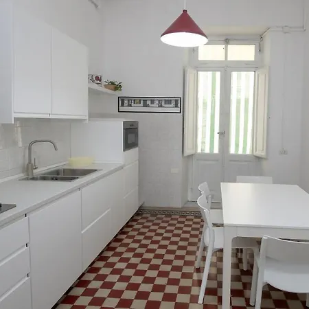Welcomely - Vintage Apartment *